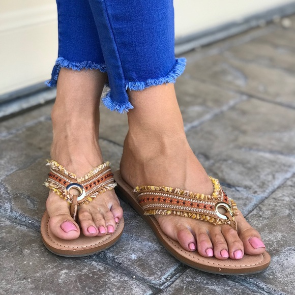 NIB Boho Beaded Grommet Slip On Sandals - Picture 8 of 8